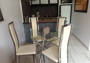 Low villa in the hills of Nice with heated pool