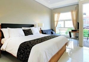 Luxurious design studio in the center 7