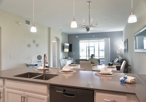Luxury 2bd/2 bath Condo Home 222