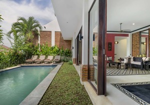 Luxury 5 Star Villa in Umalas with Private Pool, Bali Villa 2075