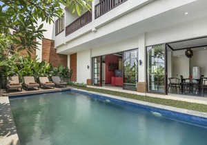 Luxury 5 Star Villa in Umalas with Private Pool, Bali Villa 2075