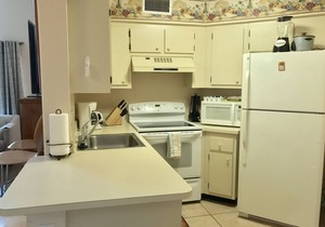 Luxury Golf Country Club Condo 2 Bedroom 2 Bathroom