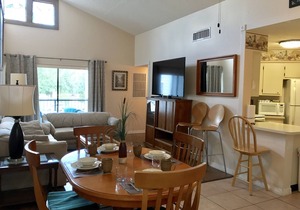 Luxury Golf Country Club Condo 2 Bedroom 2 Bathroom