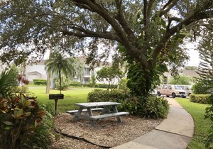 Luxury Golf Country Club Condo 2 Bedroom 2 Bathroom