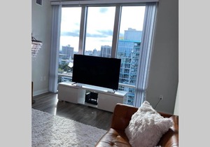 LUXYRY CONDO IN THE HART OF DOWNTOWN