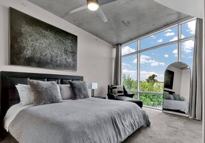 Modern spacious apartment in downtown Orlando