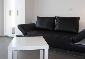 modern studio with south-facing terrace, WiFi, 700 m to the beach, all shops