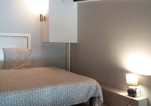 modern studio with south-facing terrace, WiFi, 700 m to the beach, all shops