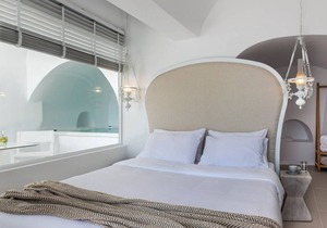 Nefeles Senior Suite by Fantasia Villas