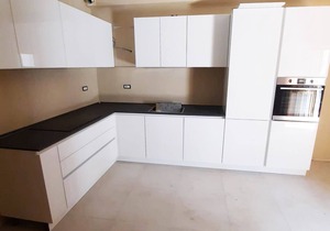 Newly renovated city/beach apartment in Viareggio