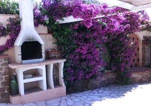 On a private beach, comfortable seafront villa, exceptional location