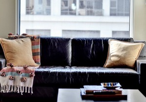 Perfect 1/1 DOWNTOWN apartment beautifully styled