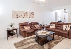 Private Pool, Gated Area Near Disney and Lake Toho