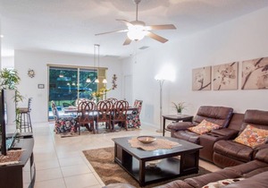 Private Pool, Gated Area Near Disney and Lake Toho