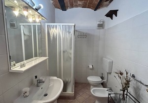 Quiet and beautiful holiday complex in Tuscany, pool,Wi-Fi,G4