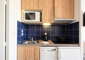 Résidence Pierre & Vacances Premium Port-Prestige **** - Apartment for 4 people - 1 bedroom - Whirlpool bath - Spacious terrace - Air-conditioned - Harbour view