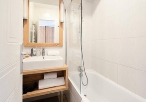 Résidence Pierre & Vacances Premium Port-Prestige **** - Apartment for 4 people - 1 bedroom - Whirlpool bath - Spacious terrace - Air-conditioned - Harbour view