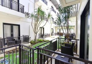 RedDoorz Plus near Mall Bali Galeria 2