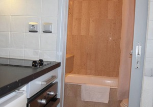 Renovated studio by the sea in Villeneuve-Loubet