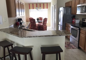 Renovated Waterfront 4Bd/2Bth Home w/Pool&Spa 20Min to Disney/Shops/Universal