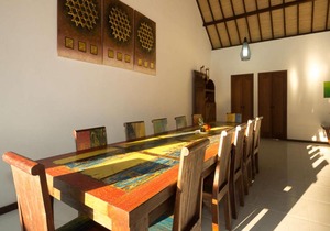 Rent a Luxury Villa in Bali Close to the Beach, Bali Villa 2036