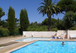 Saint-Tropez Apartment new- 6 Pers-large terrace-Pk-pool-beach 50 m center 70