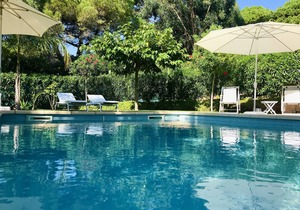 Sainte Maxime, villa of 160m2 with pool, sea view (sea 200m), landscaped garden
