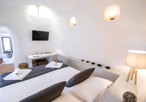 Santorini Villas