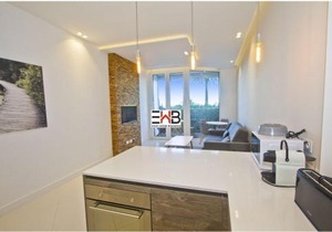 Sea View- Easy Home Booking