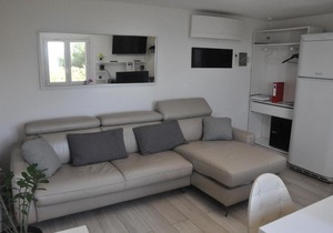 SKYLINE Apartments