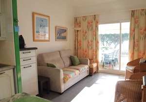 small semi-detached farmhouse in GIGARO sector, very beautiful sea view, walking beaches