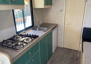 Spacious mobile home, with veranda, on the family camping Paradiso