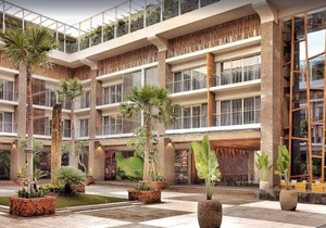 Spacious Modern Suite with Free Minibar Items (T Sand Suite33)