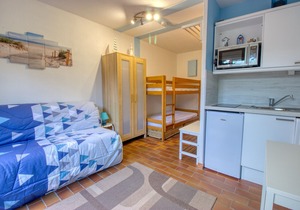 Studio 4 beds + Parking + Pool GOLFE JUAN