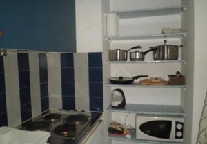 Studio cabine à 200m de Port Fréjus, plage, commerces, terrasse, 4 couchages, ménage inclus - FR-1-226A-31