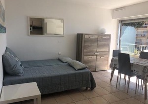 Studio Climat. avec Balcon Proche Plage et Commerces, Wi-Fi Gratuit - FR-1-466A-27