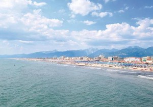 Stunning Apartment In Lido Di Camaiore