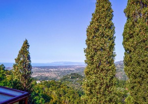 Stunning apartment in Camaiore