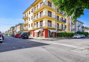 Stunning apartment in Viareggio