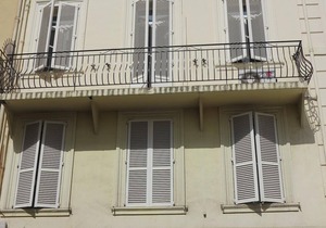 Sunny 1 bedroom Street Commandant André