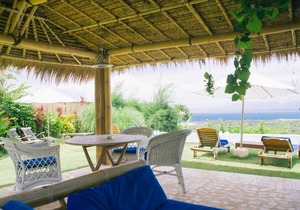 "Surf House" - Uluwatu, Padang Padang Beach