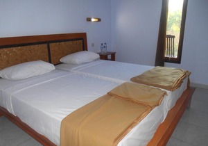 The Local Menjangan Homestay