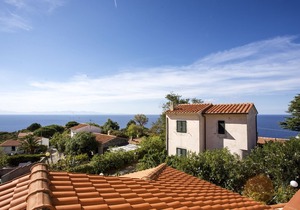 Three-room Bougainvillea Ground-floor