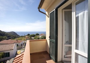 Three-room Bougainvillea Ground-floor