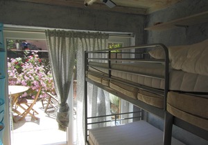 Tres jolie maison avec jardin, terrace, swimming pools, quelques meters de la mer,