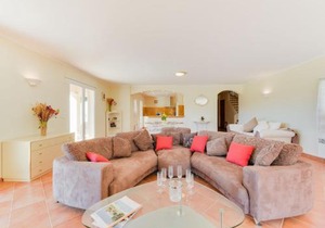 Villa Hameau du Brost by Interhome