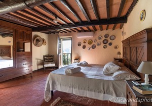 Villa La Pieve, villa with pool and A/C, in Camaiore
