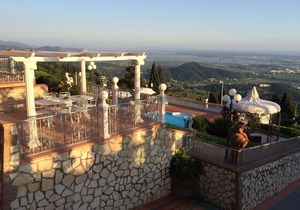 Villa Sophia - Holiday Villa Rental in Viareggio