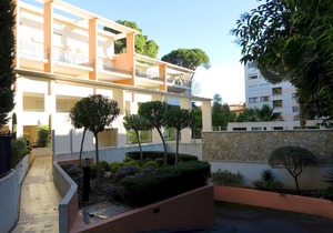 Viva Riviera Nice and Quiet 1 Bedroom with swimming pool