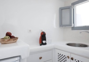 (w) Deluxe 1 Bedroom Cave Villa | Outdoor Hot Tub | Santorini